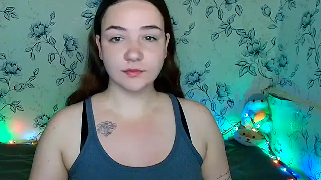 Snapshot of OliviaMontgommery chatting on 06-15-26, 12:16 OliviaMontgommery online show from 06-15-26, 12:16