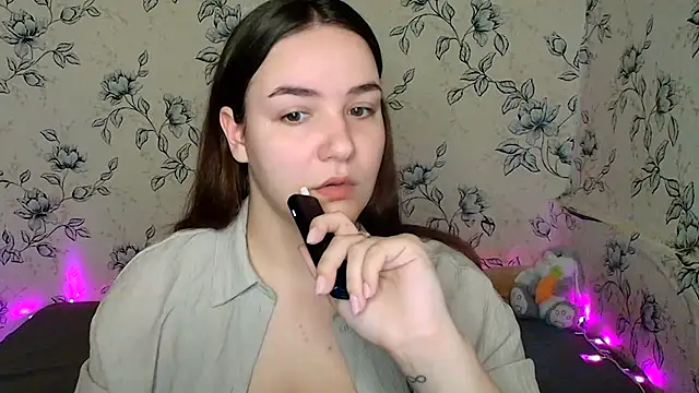 OliviaMontgommery online show from 03-19-26, 01:00