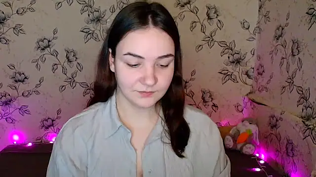 OliviaMontgommery online show from 03-24-26, 12:49