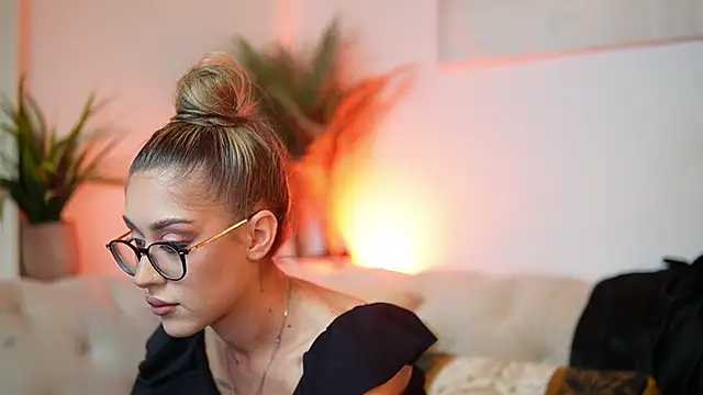 AileenKiss online show from 10-09-25, 06:08