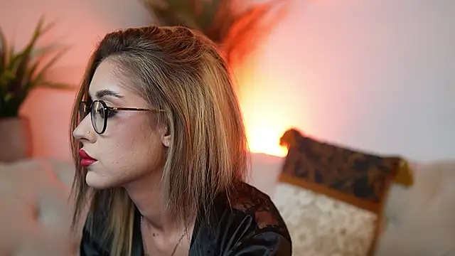 AileenKiss online show from 10-08-25, 05:46