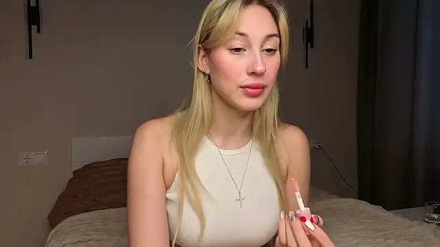 foxy vivi online show from 11-15-25, 10:19