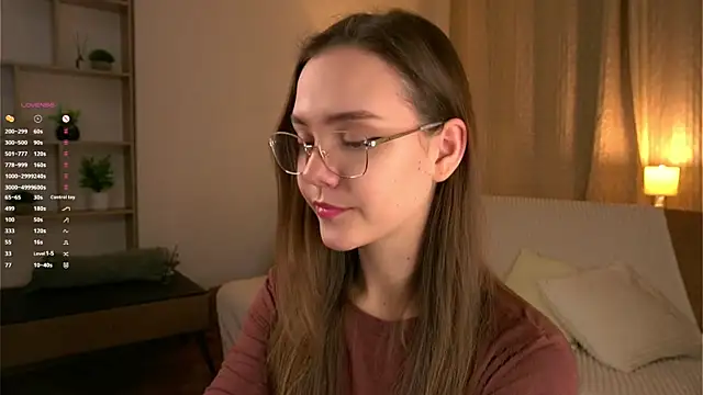 SweetSaraPie online show from 03-11-26, 06:02