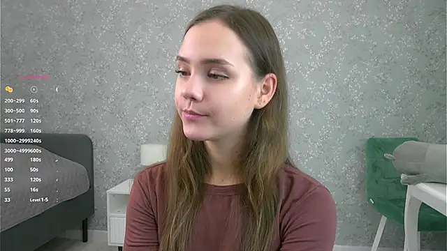 SweetSaraPie online show from 10-15-25, 07:11