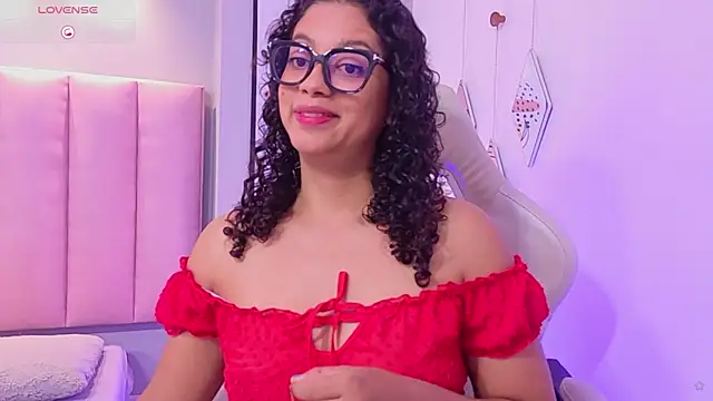 CamilaLevy online show from 04-15-26, 12:21