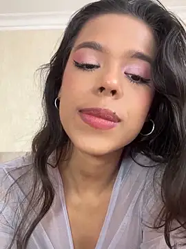 naomi hill1 online show from 04-18-26, 03:14