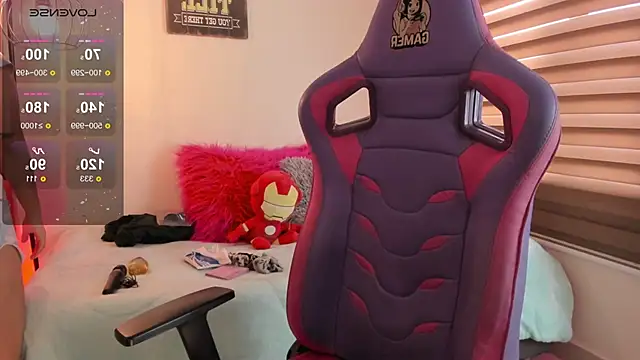 emma soffia online show from 02-12-26, 01:11