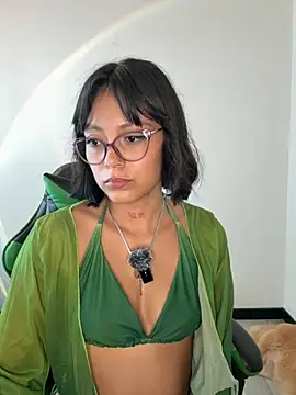 Qadeshoficial online show from 10-25-25, 09:04