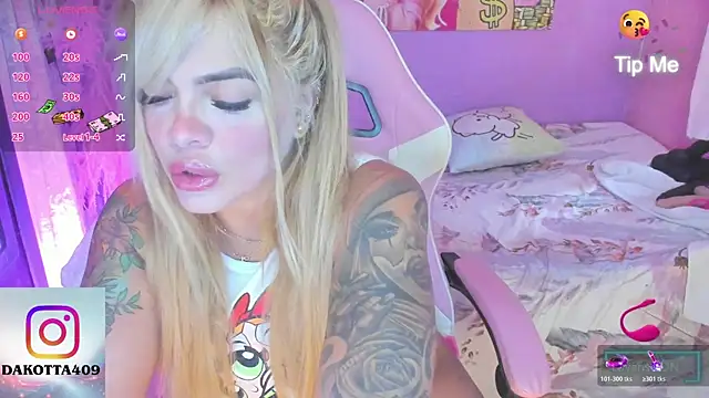 Antonellaa Fox  online show from 11-12-25, 04:11