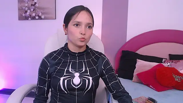 Suzy1  online show from 04-02-26, 07:31