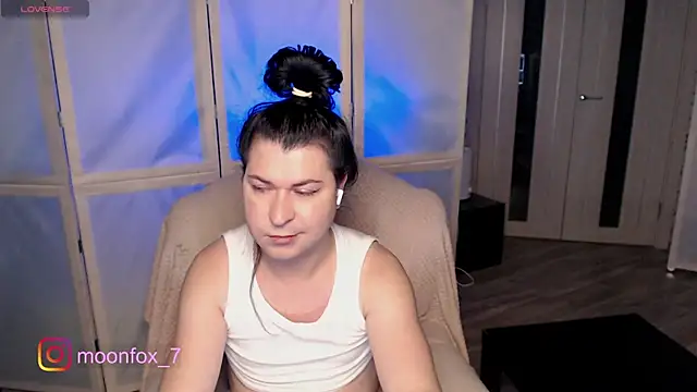 micromouse mo online show from 11-30-25, 09:15