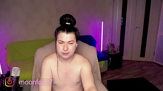 micromouse mo online show from 04-09-26, 11:55