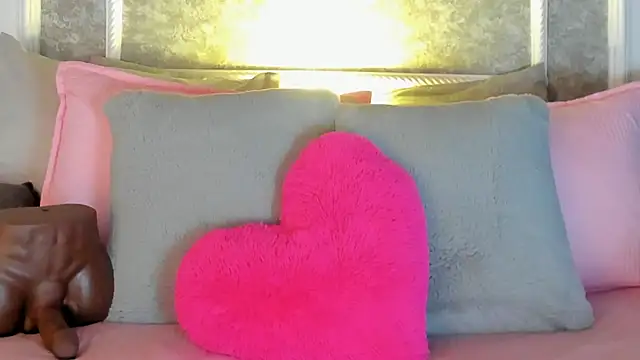  victoriaa  lois online show from 11-08-25, 08:56