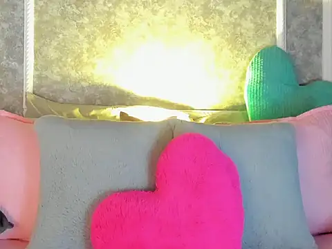  victoriaa  lois online show from 10-17-25, 08:32