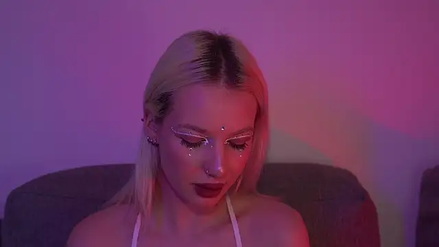 RanyThomson online show from 04-04-26, 02:56