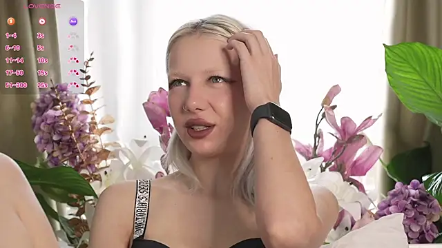 RanyThomson online show from 10-20-25, 07:53