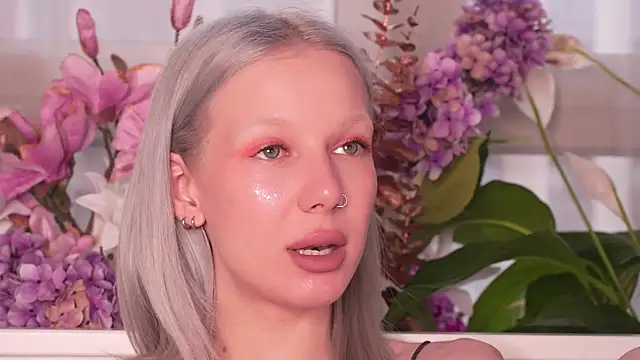 RanyThomson online show from 11-10-25, 02:22