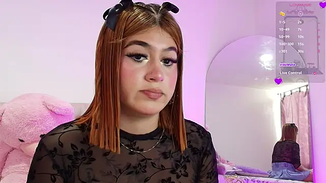 SoofiKiss online show from 01-06-26, 08:02