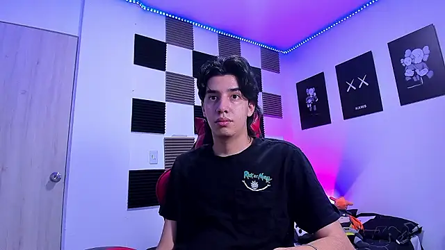 Snapshot of jeycobb chatting on 02-15-26, 11:42 jeycobb online show from 02-15-26, 11:42