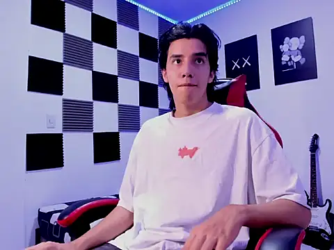 jeycobb online show from 12-19-25, 03:58