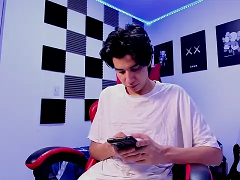 jeycobb online show from 12-04-25, 12:04