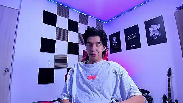 Snapshot of jeycobb chatting on 02-13-26, 11:21 jeycobb online show from 02-13-26, 11:21