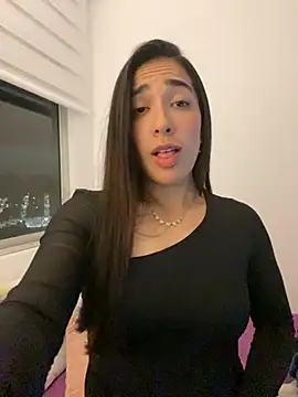 Snapshot of SabrinaEvanss_ chatting on 10-17-25, 02:26 SabrinaEvanss online show from 10-17-25, 02:26