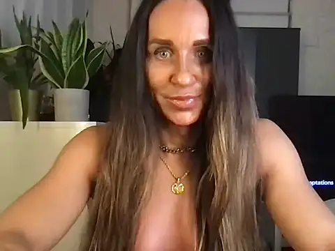 GluteQueenE online show from 11-05-25, 11:52