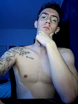 SweetGoodBoy22 online show from 10-08-25, 06:19