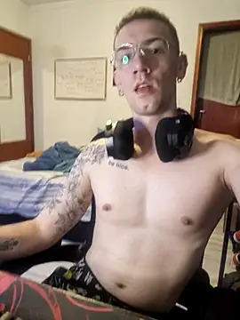 SweetGoodBoy22 online show from 11-11-25, 11:09