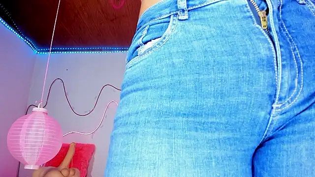 shannon kinne  online show from 01-14-26, 07:39