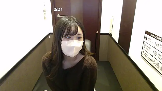 Snapshot of Aika_JP chatting on 10-08-25, 04:08 Aika JP online show from 10-08-25, 04:08