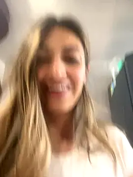 Velourmuse online show from 10-19-25, 02:20