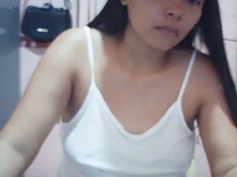 Snapshot of pinkcuteketty23 chatting on 01-05-26, 10:02 pinkcuteketty23 online show from 01-05-26, 10:02