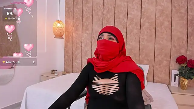  alishaa c online show from 04-28-26, 03:44