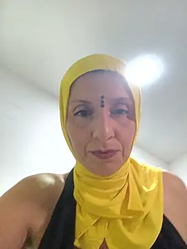 Snapshot of Aafsha_ chatting on 06-04-26, 07:07 Aafsha online show from 06-04-26, 07:07