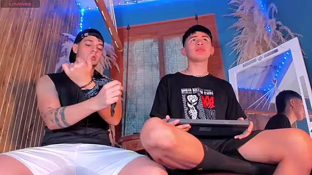 Snapshot of daveel_blaze chatting on 10-06-25, 12:50 daveel blaze online show from 10-06-25, 12:50