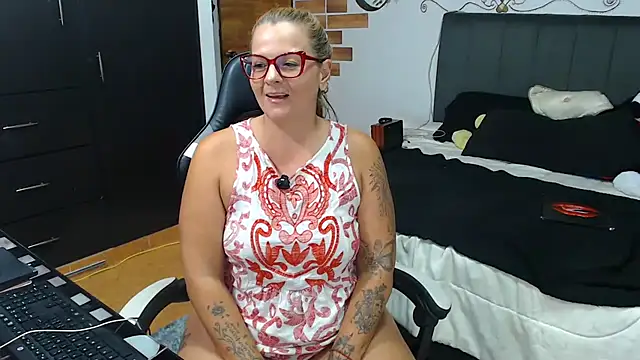 perlagoloza05 online show from 05-29-26, 03:34