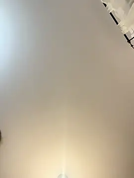 MayaVonDe online show from 11-05-25, 04:10