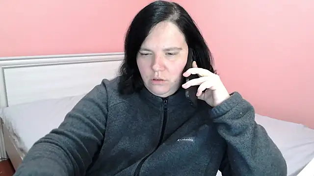  alexandra ray  online show from 10-15-25, 07:27