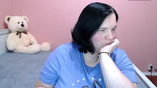  alexandra ray  online show from 10-17-25, 11:45