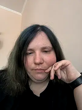  alexandra ray  online show from 04-18-26, 10:39