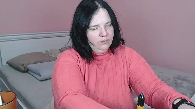  alexandra ray  online show from 11-15-25, 08:51