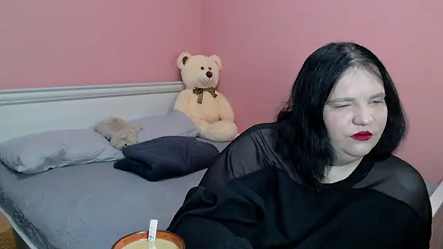  alexandra ray  online show from 11-26-25, 01:22