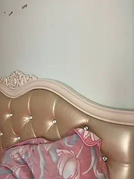 Mile-m online show from 03-11-26, 03:22