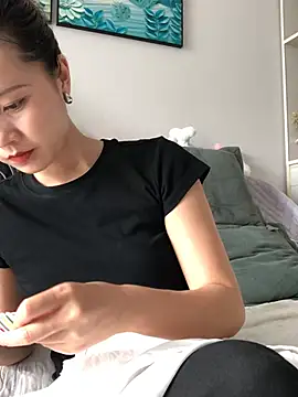 Mile-m online show from 05-25-26, 06:56