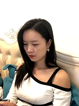 Mile-m online show from 11-08-25, 02:26