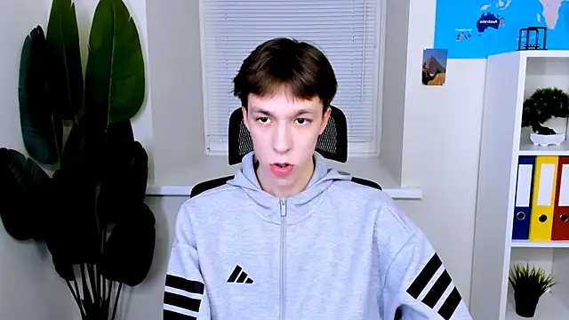 MarkBranston online show from 12-05-25, 03:43