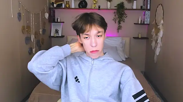 MarkBranston online show from 11-11-25, 08:58