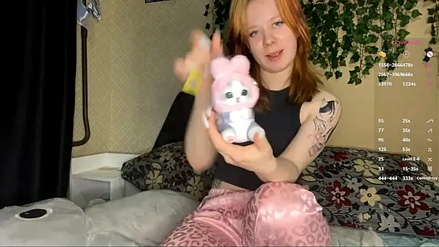 AnitaVanruiten online show from 11-02-25, 04:06